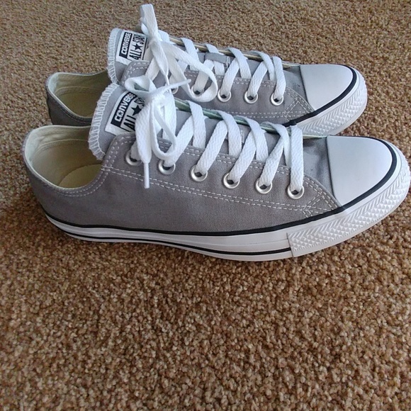 Converse Shoes - Gray Converse size Men's 8 Women's 10